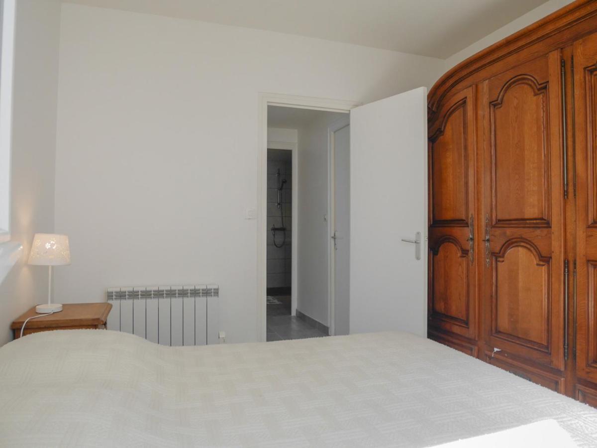 Appartement Renove En Plein Centre De Palais Avec Cour Ensoleillee, Proche Du Port, Animaux Acceptes - Fr-1-418-222 Buitenkant foto
